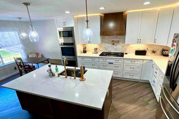 Kitchen remodeled by CactusNectar LLC, a residential general contractor in Tucson and Phoenix